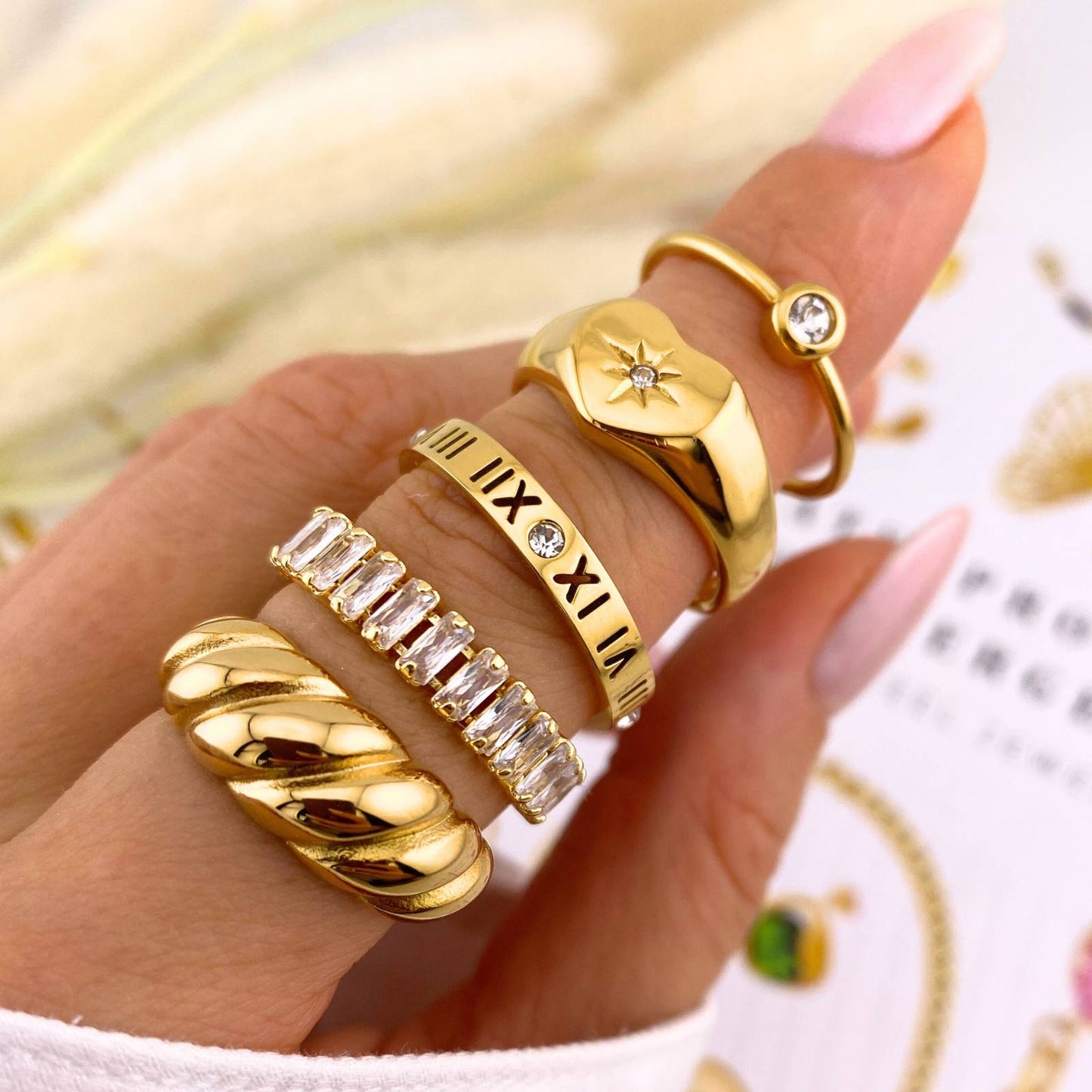 Meaningful Glance Ring