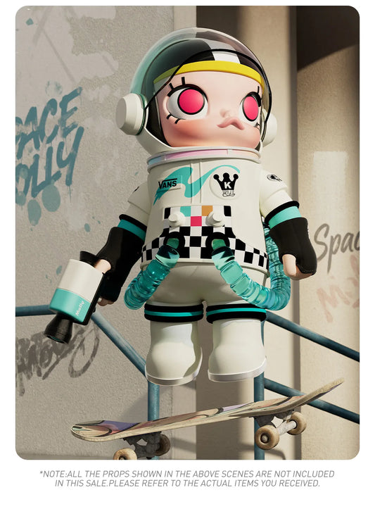 (Authentic) MEGA SPACE MOLLY 400% VANS