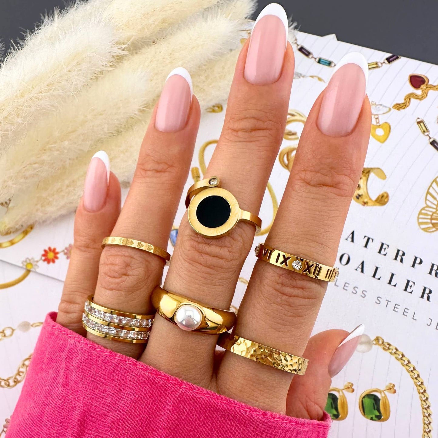 Meaningful Glance Ring