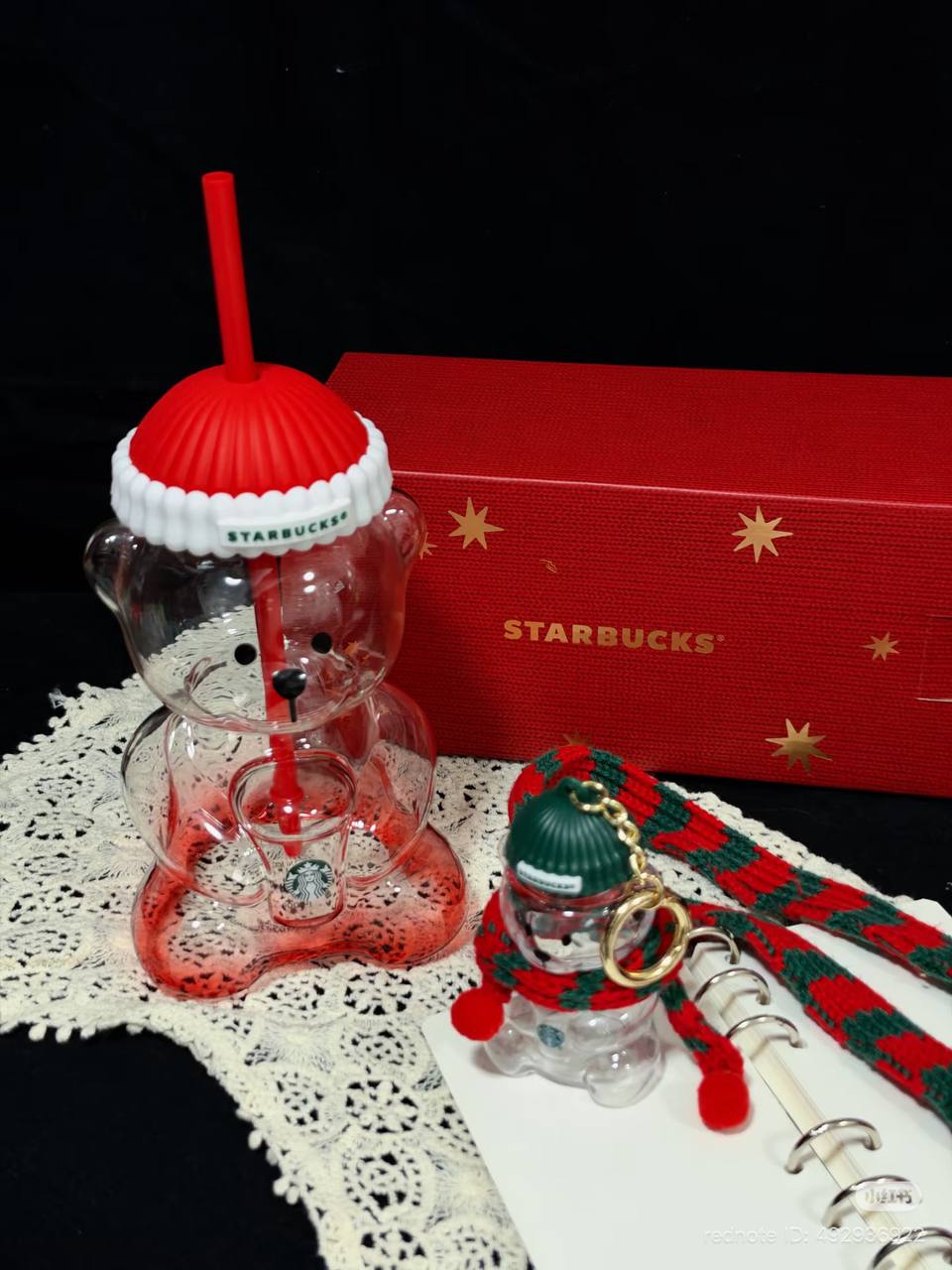 [Pre-order] Starbucks Christmas 2026 Bearista Bear Glass and Keychain with Scarf