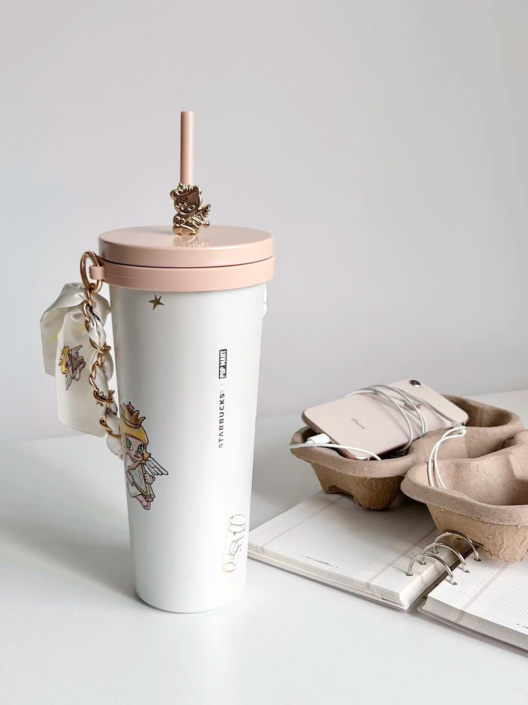 Pre-order Starbucks MOLLY series 860ml Stainless Steel Straw Cup With Hanging Chain